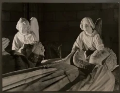 Photo argentique Bernard Darot XXe tombeau de François II deux anges
