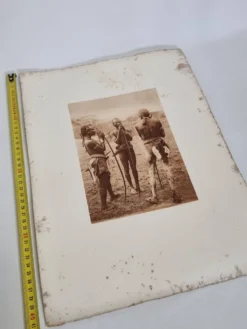 Photogravure ancienne, 1930, chasseurs Massaï