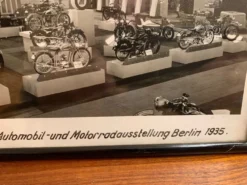 Photo originale de l’exposition Internationale Automobil Berlin 1935.
