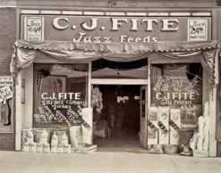 Photo vintage Mississippi 1936 – Devanture CJ Fite Jazz Feeds – Tirage prem