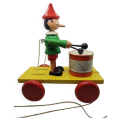 Pinocchio tambour