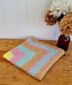 Plaid enfant vintage crochet pastel