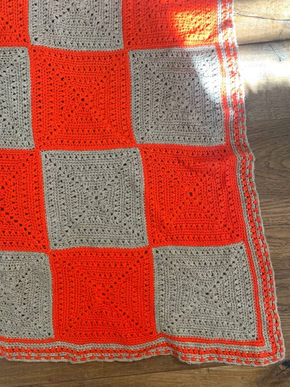 Plaid en laine au crochet vintage Granny Square