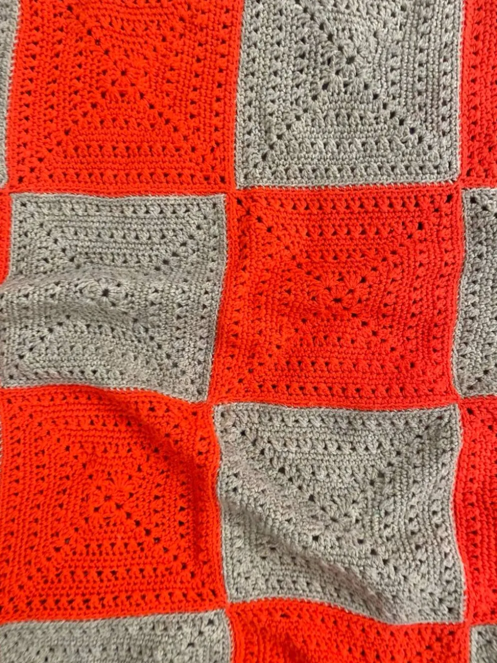 Plaid en laine au crochet vintage Granny Square