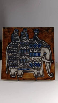 Plaque céramique série Unik , Éléphant de Lisa Larson - Gustavsberg