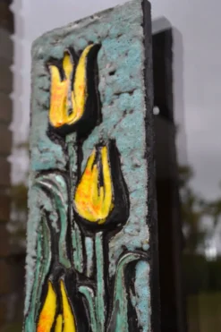 Plaque en céramique décor floral Ruscha