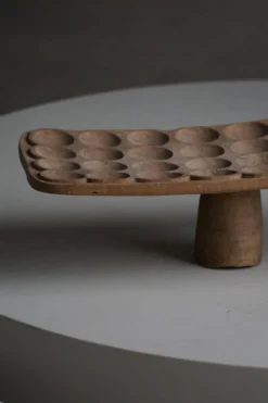 Plateau de jeu traditionnel africain / Objet sculptural, début du XXe siècle