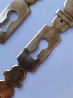 platine de serrure porte de meuble laiton années 50