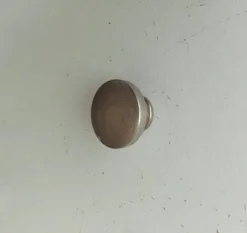 Poignée de meuble vintage en aluminium massif