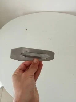 Poignée de meuble vintage en aluminium