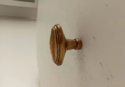 Poignée de porte ancienne en laiton massif doré