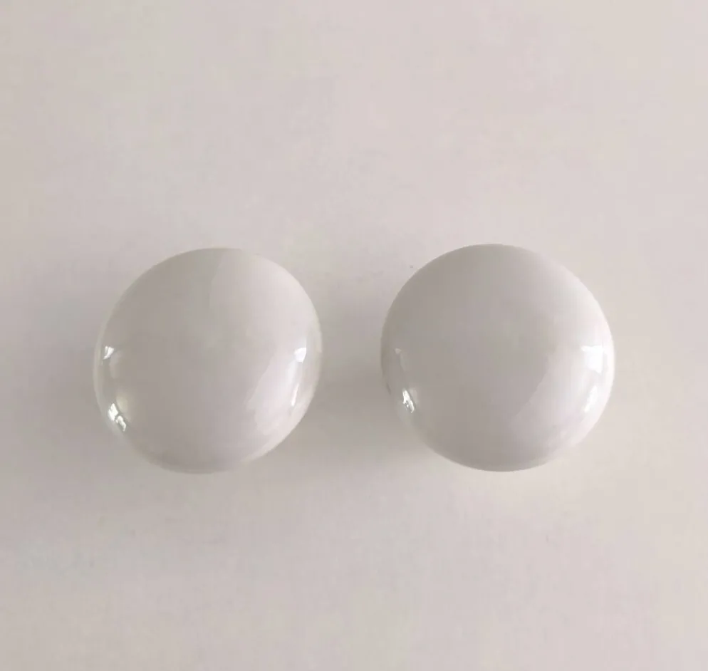 Poignée de porte en porcelaine