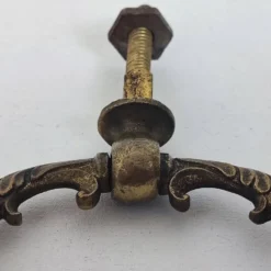 Poignées de meuble en bronze
