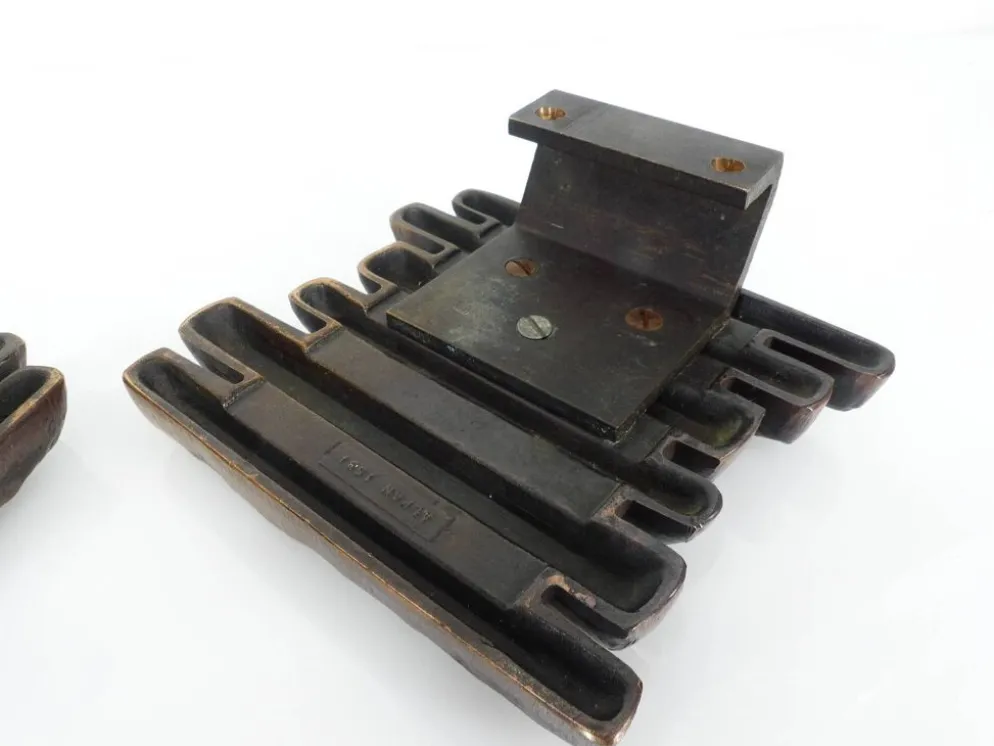 Poignées de portes brutalistes en bronze, Alpan, Allemagne, circa 1970