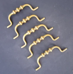 5 poignées en metal aspect bronze