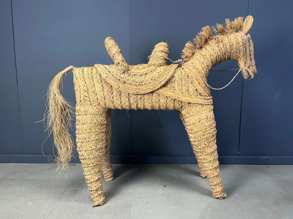 Poney/cheval en paille espagnole vintage à taille réelle, années 1960.