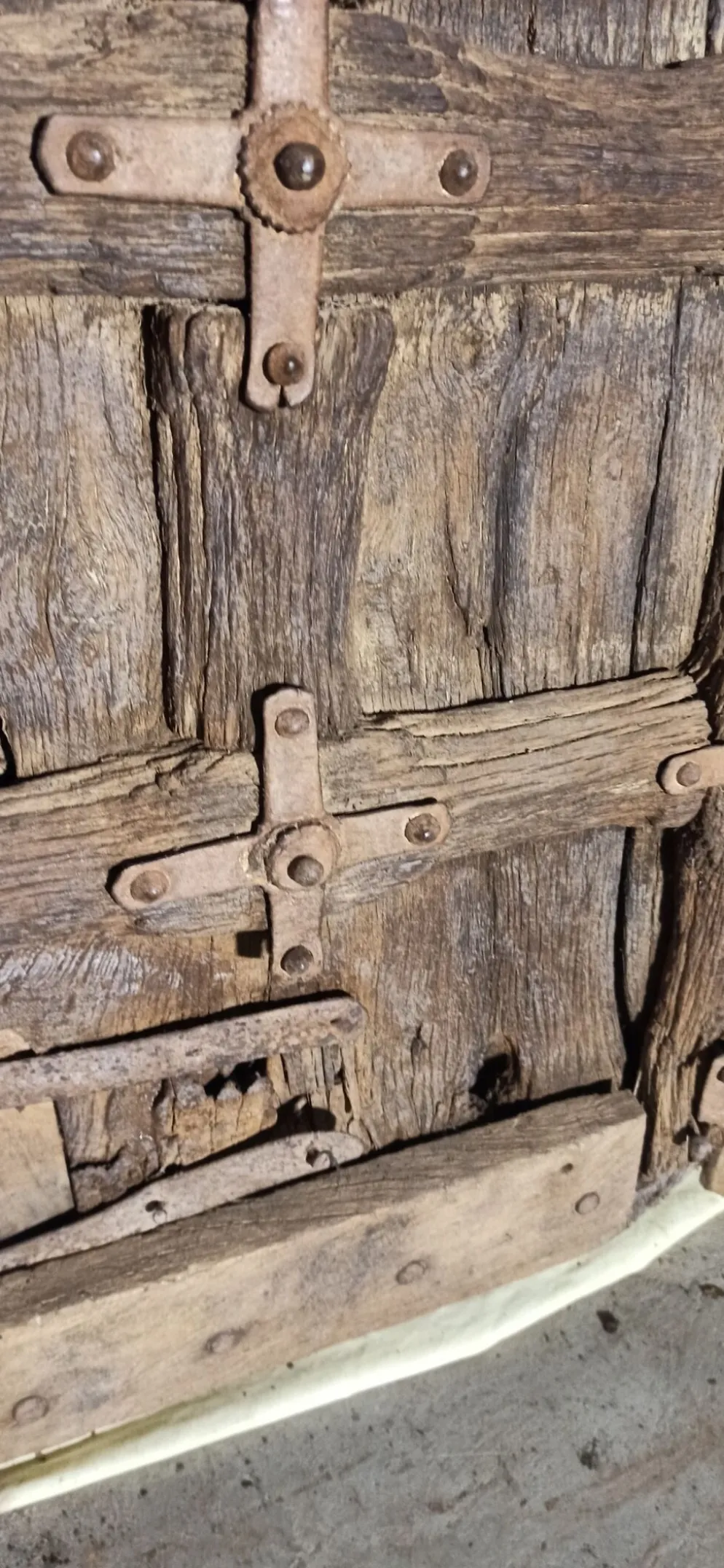 Porte ancienne en bois