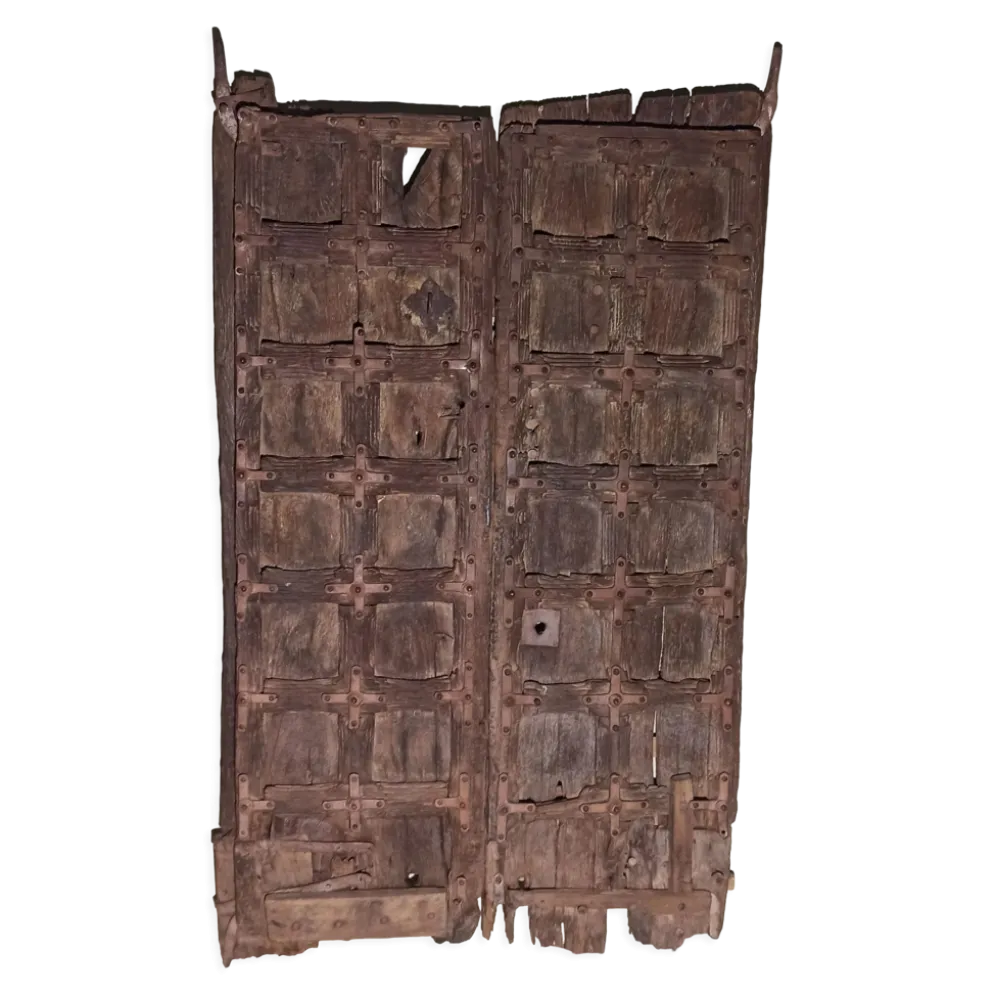 Porte ancienne en bois