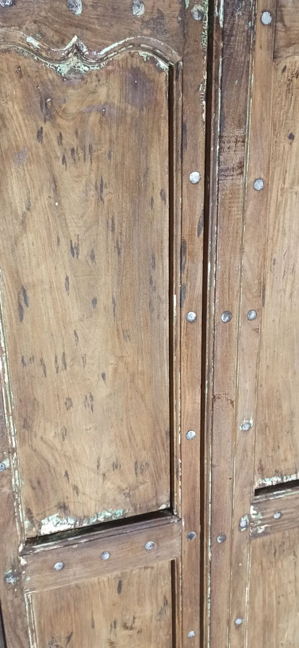 Porte ancienne en bois