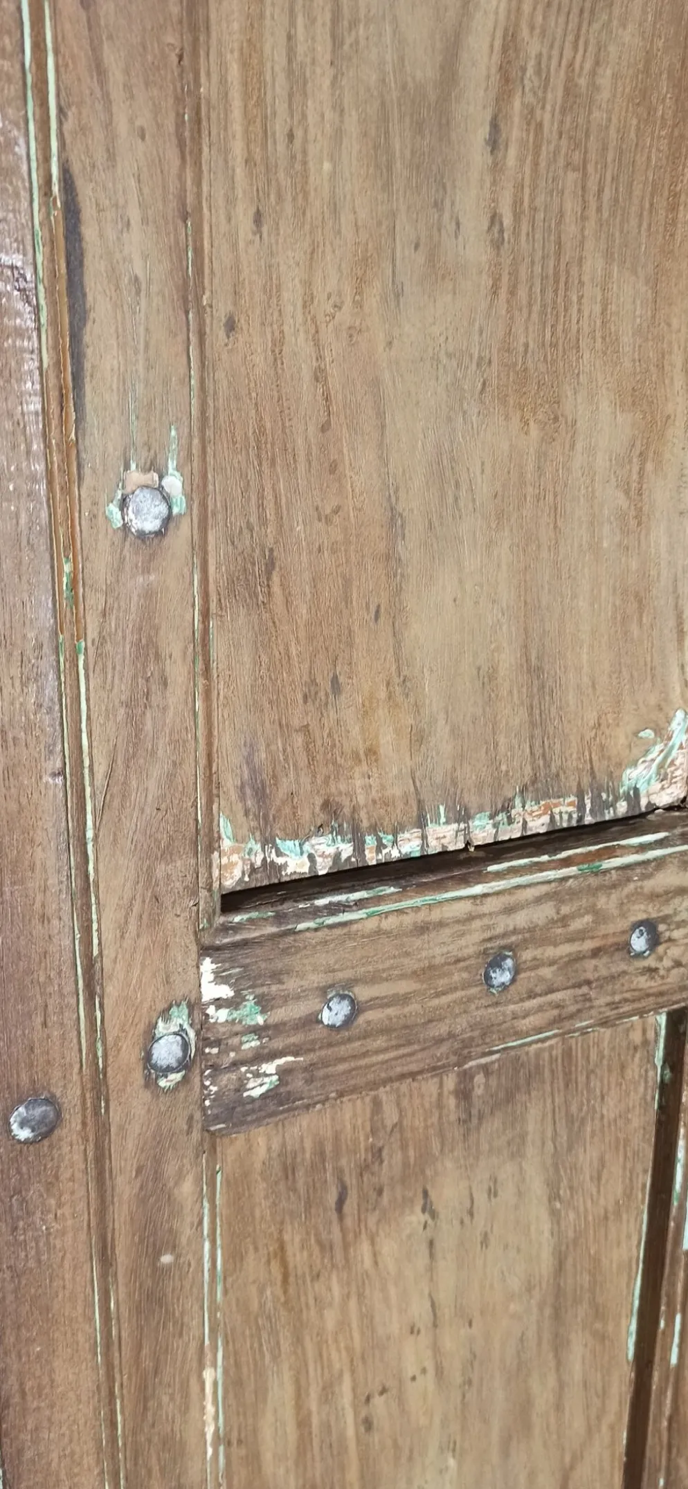 Porte ancienne en bois