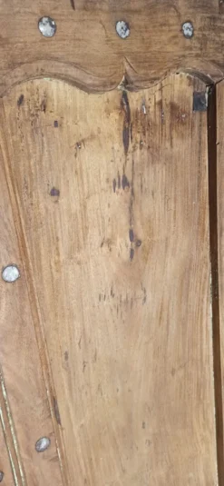 Porte ancienne en bois