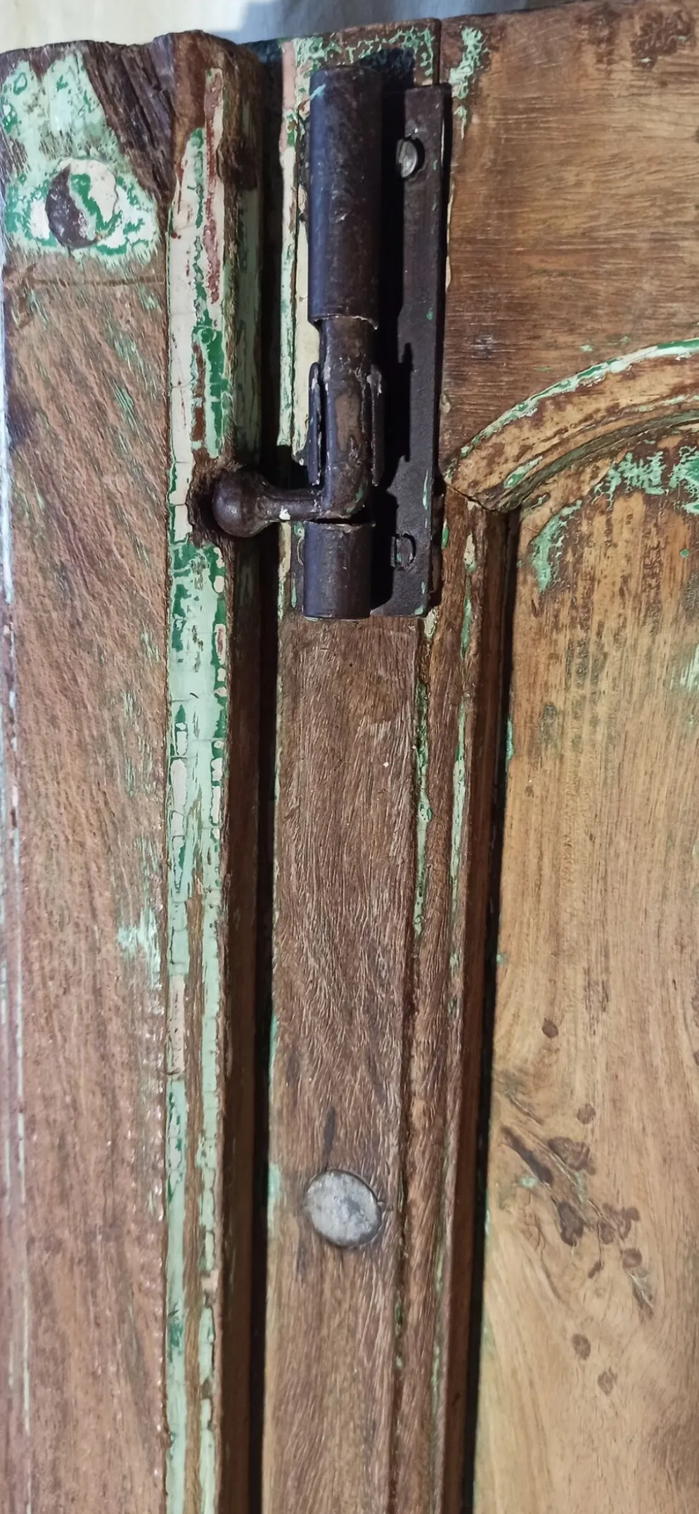 Porte ancienne en bois