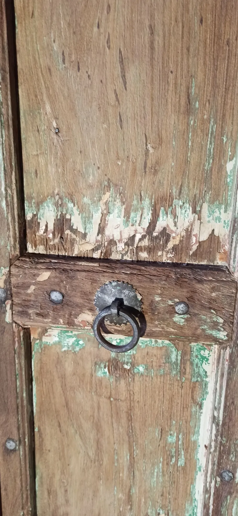 Porte ancienne en bois