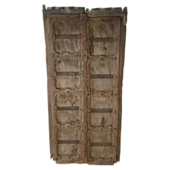 Porte ancienne en bois
