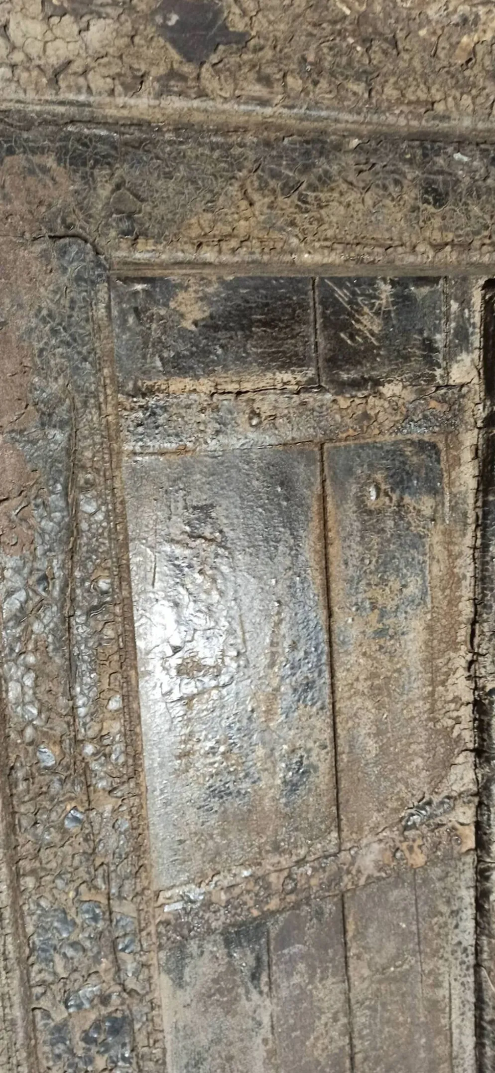 Porte ancienne en bois avec cadre