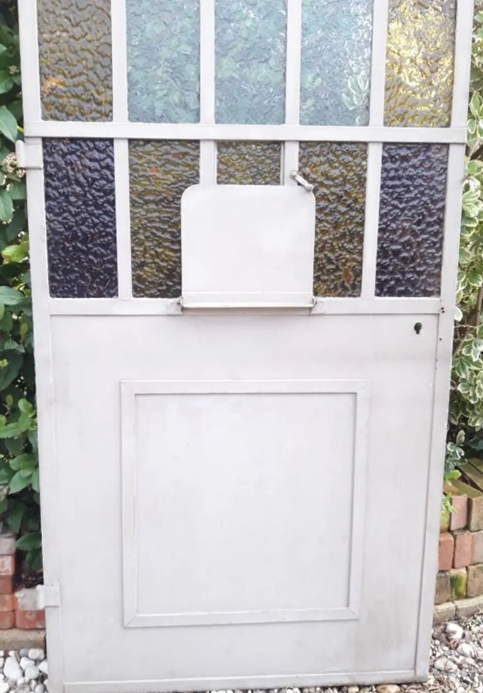 Porte d'atelier 258,4x98,5cm en fer et verres cathédrales colorés