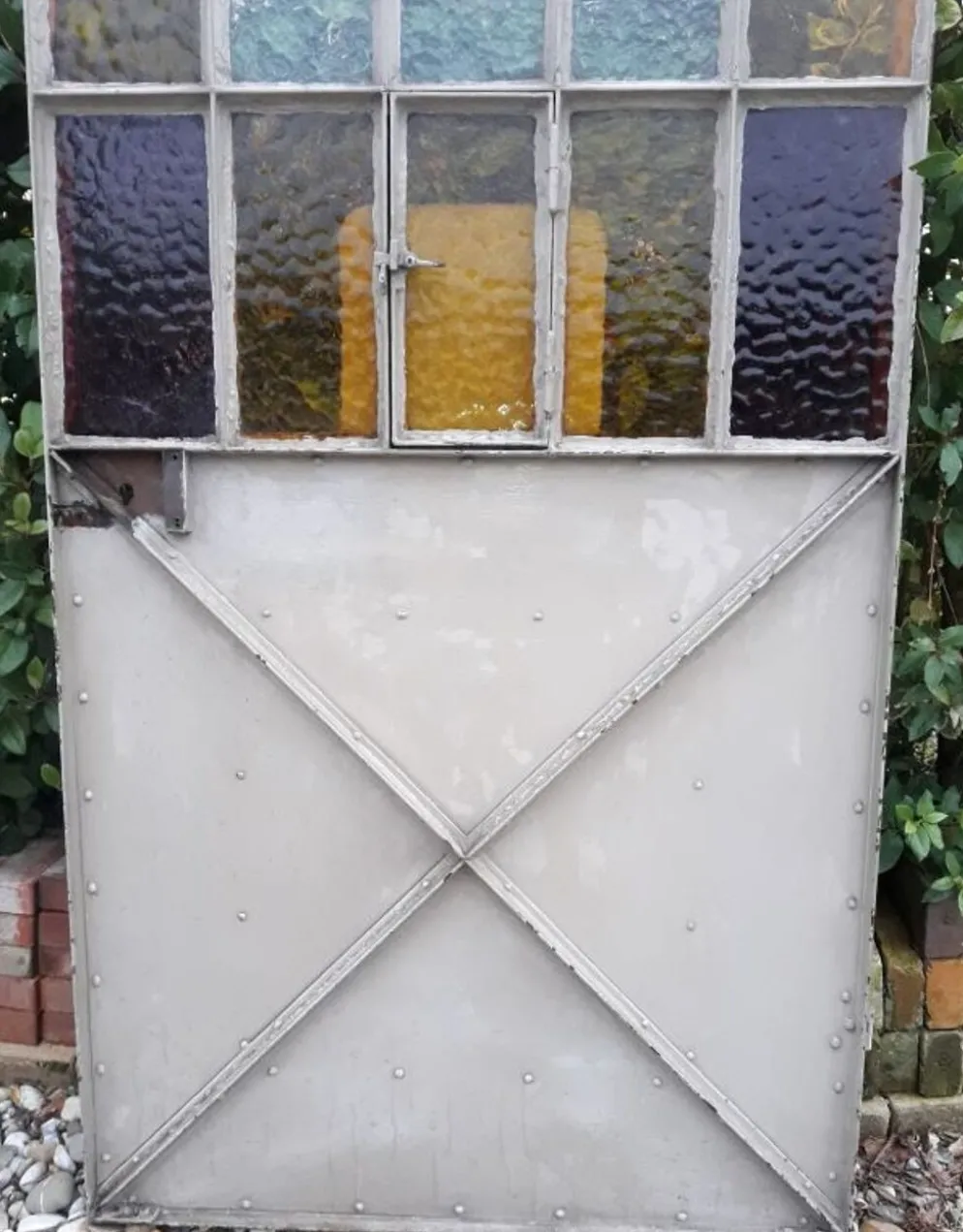 Porte d'atelier 258,4x98,5cm en fer et verres cathédrales colorés