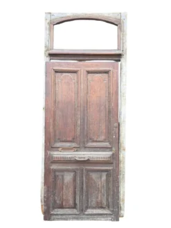 Porte d'entrée ancienne en chêne massif avec bâti