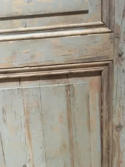 Porte en pin décapée