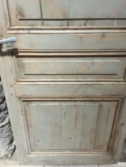 Porte en pin décapée