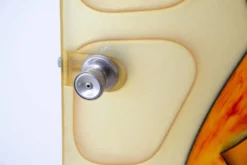 Porte moderniste en fibre de verre avec art abstrait, Belgique années 1960
