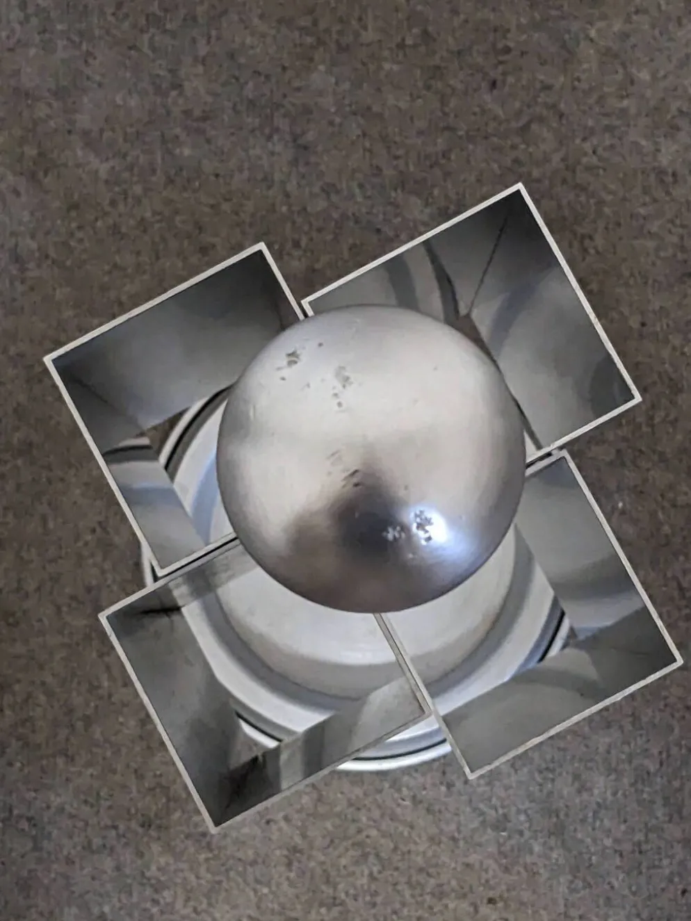 Porte-parapluie en aluminium attribué à Walter & Moretti, France vers 1970