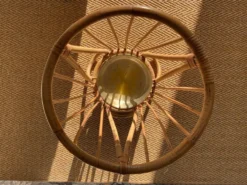 Porte-parapluie en bambou et rotin avec plateau en métal, dans le style de Franco Albini, Italie, années 1960.