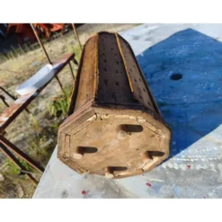 Porte-parapluie en bois et rotin
