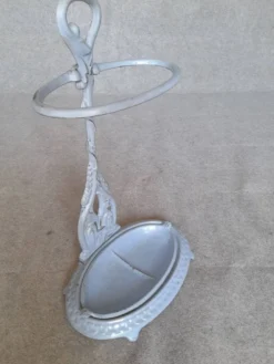 Porte-parapluie en fonte émaillée