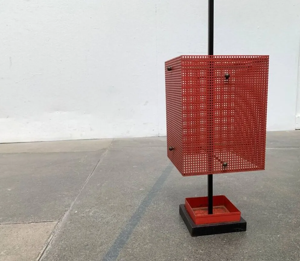 Porte-parapluie minimaliste en acier perforé, années 1960