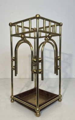 Porte-parapluies moderniste en laiton dans le goût de Joseph Hoffmann