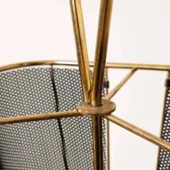 Porte-parapluies moderniste