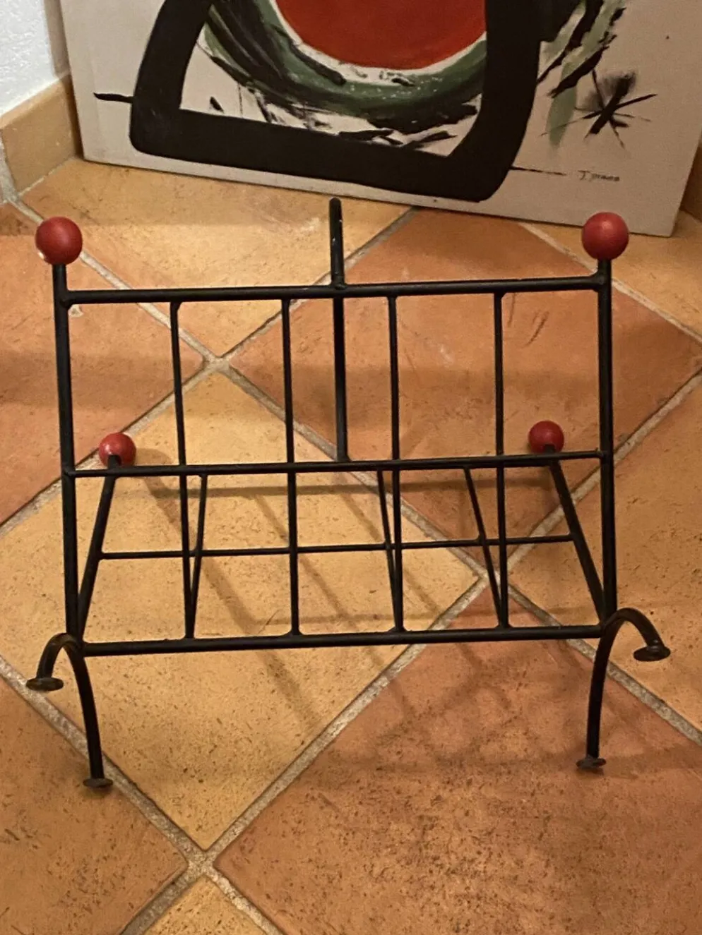 Porte-revue en fer et bois