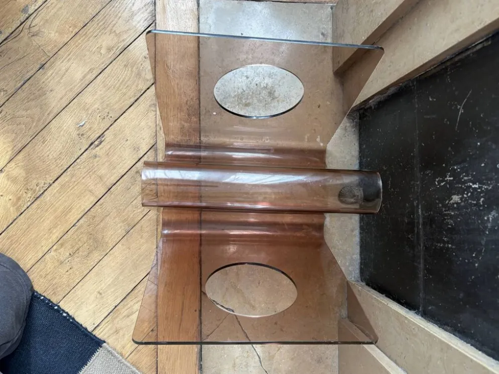 Porte revue plexiglas fumé Michel Dumas / Roche Bobois