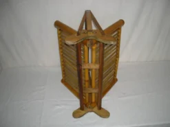 Porte-revue pliant bambou des années 40 - 50