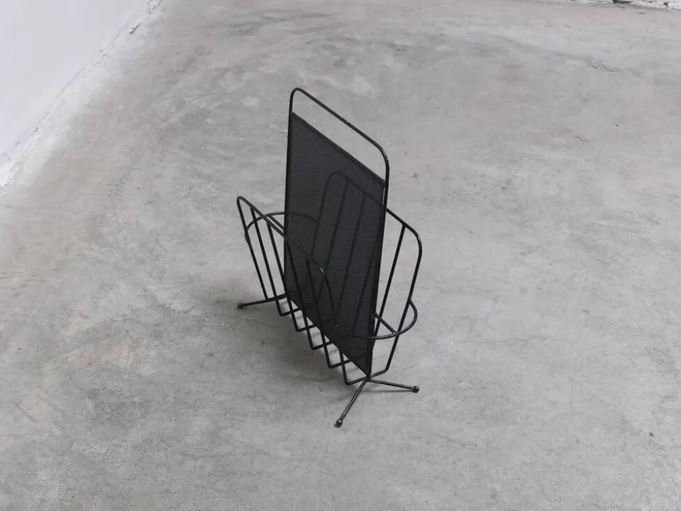 Porte-revue rare par Mathieu Matégot pour Artimeta, années 1950.