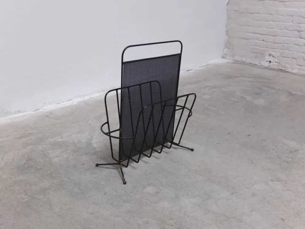 Porte-revue rare par Mathieu Matégot pour Artimeta, années 1950.
