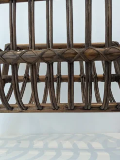 Porte revue rotin vintage