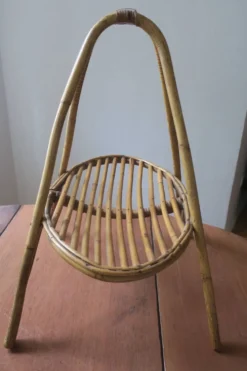 Porte-revues artisanal en bambou du milieu du siècle, années 1960