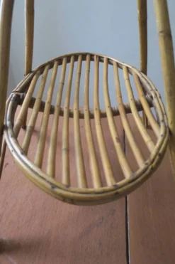 Porte-revues artisanal en bambou du milieu du siècle, années 1960